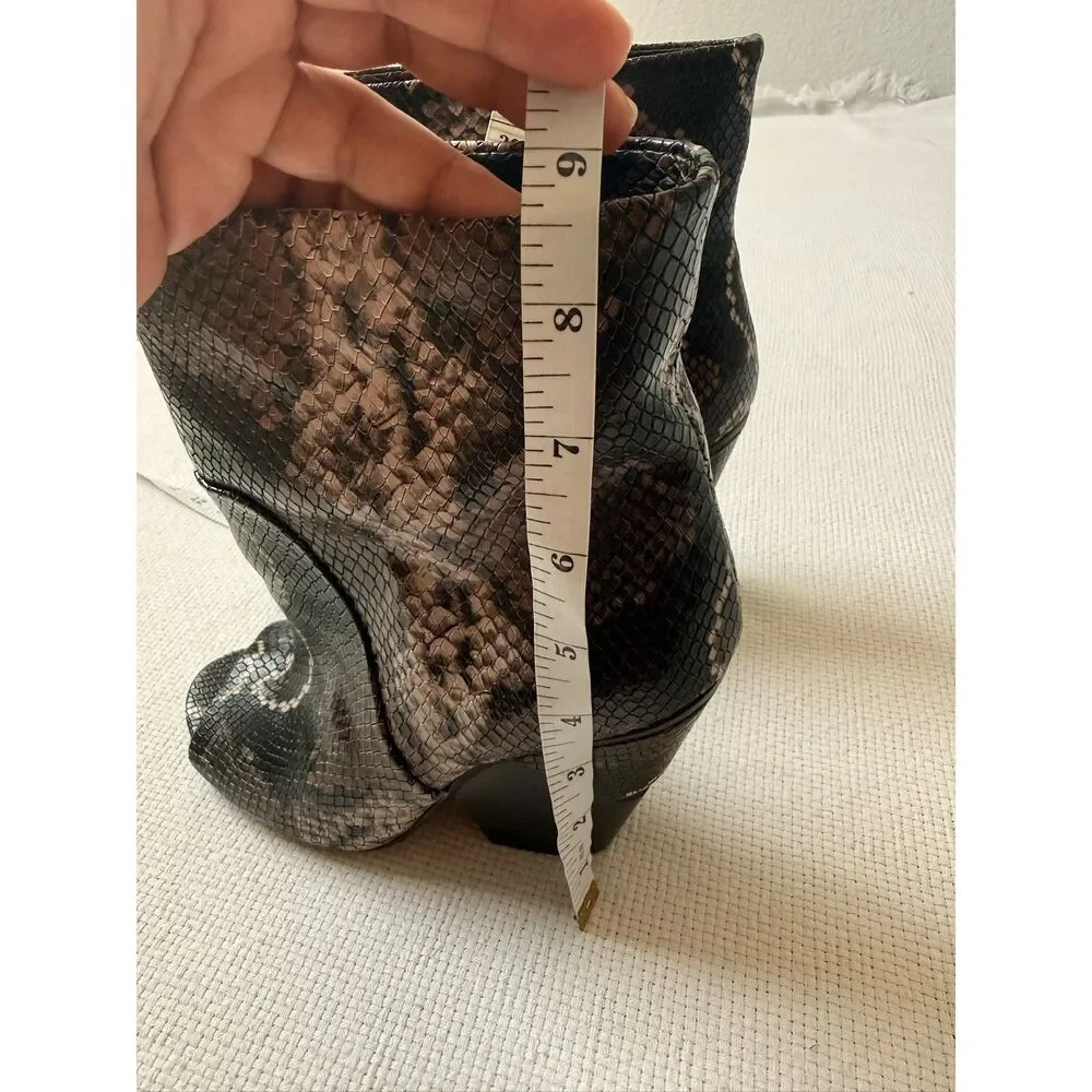 Vince Camuto Kenney Snake Print Peep Toe Ankle Booties Size 8.5 M